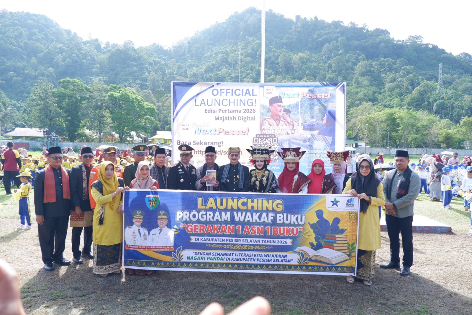 Launching “Satu Buku Satu ASN”, Dorong Budaya Literasi di Pesisir Selatan