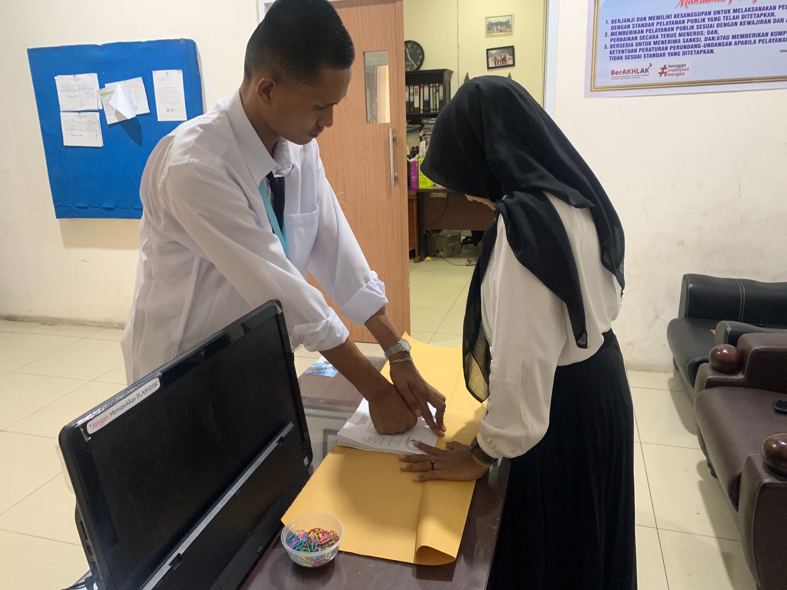 Kegiatan Pengelolaan Arsip Inaktif Siswa PKL SMKN 1 Painan